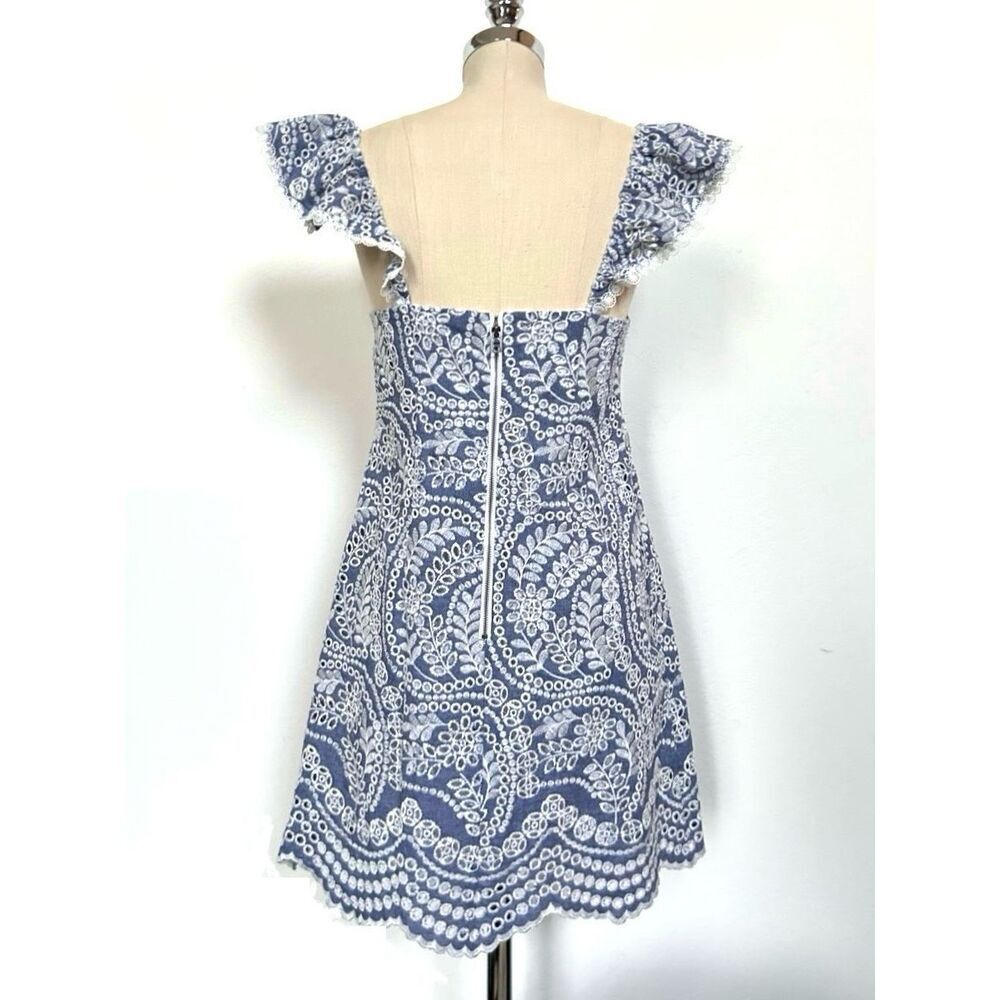 NEW Alice + Olivia Women’s 4 Honor Flutter Sleeve Embroidered Chambray Eyelet Tu - Picture 8 of 13